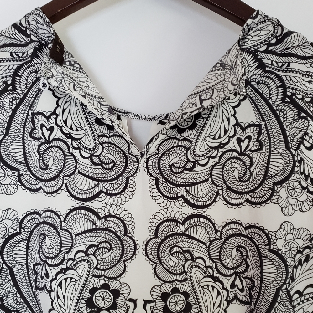 The Limited Chic Patterned Sleeveless Top - image 8